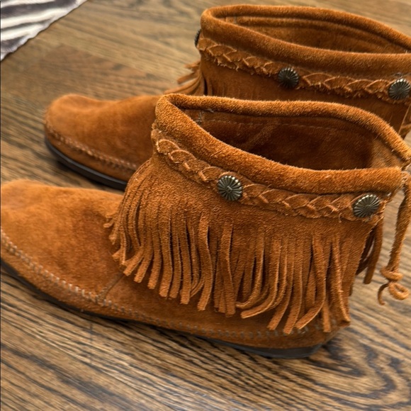 Minnetonka Shoes - Fringed Suede Ankle Boots